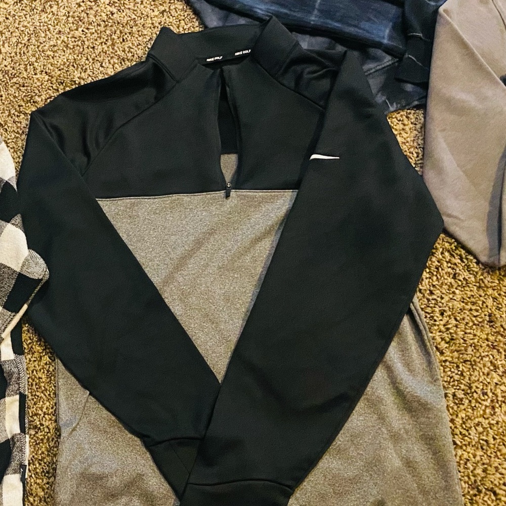 Nike zip collared pullover